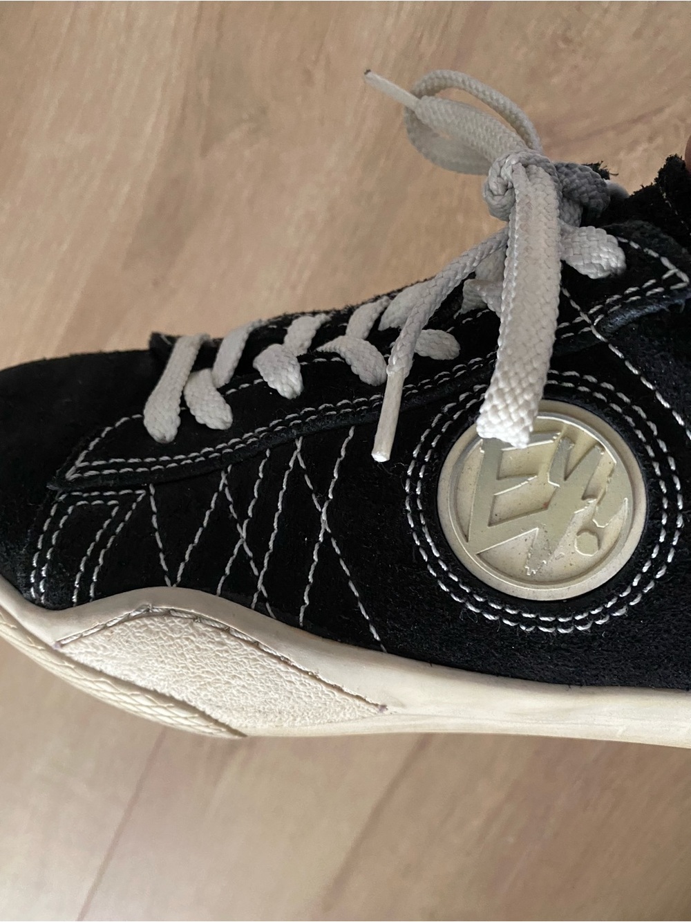 EYTYS Suede Wave Rough Sneakers - Picture 4 of 6